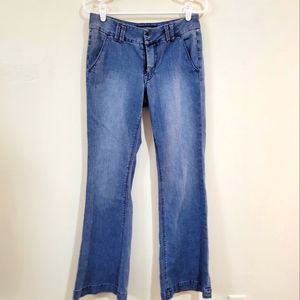 Lucky Brand flare and wide leg Jean 👖 size 4/27